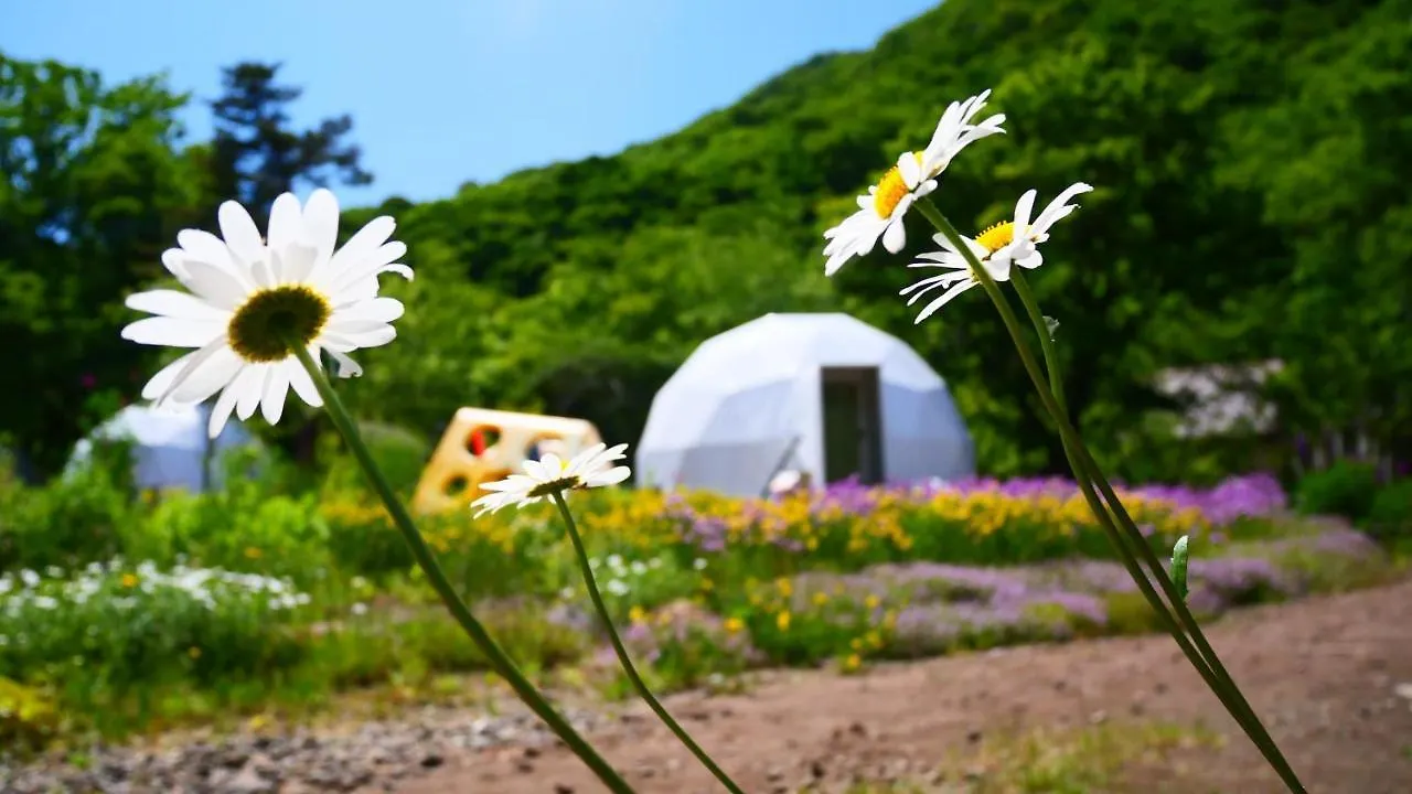** ラグジュアリーテント Glampark Otaru Hanaemi Hokkaido 日本